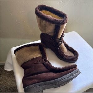 Rare Vintage Snowland Faux Fur Tan Brown Boots 7